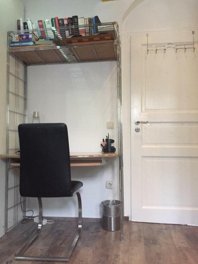 Wohlfuehloase - Zimmer, Appartment - Im Herzen Starnbergs Esterno foto